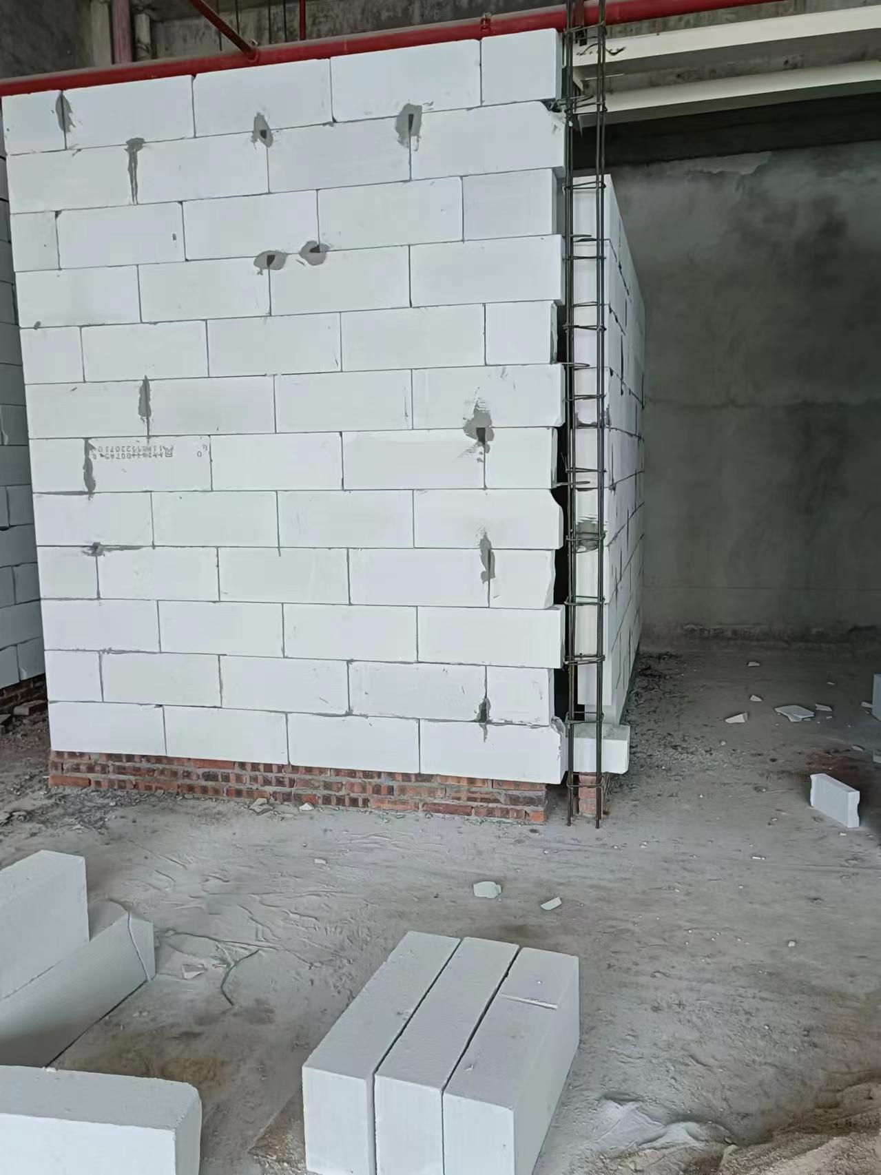 办公室隔墙场景参考